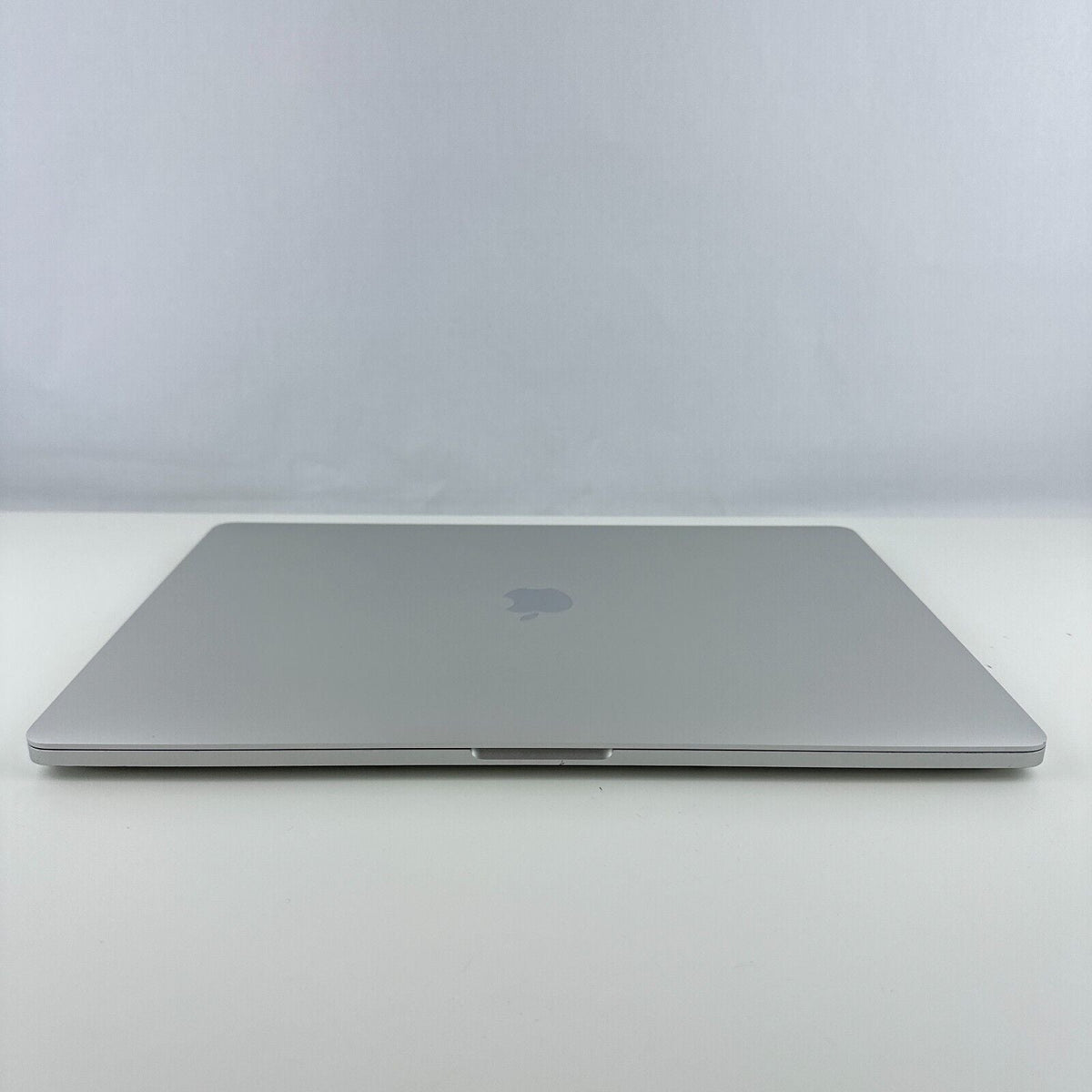 MacBook本体 Ellie Amazon.com: Apple MacBook Air with Intel Core i5, 1.6GHz, (13-inch