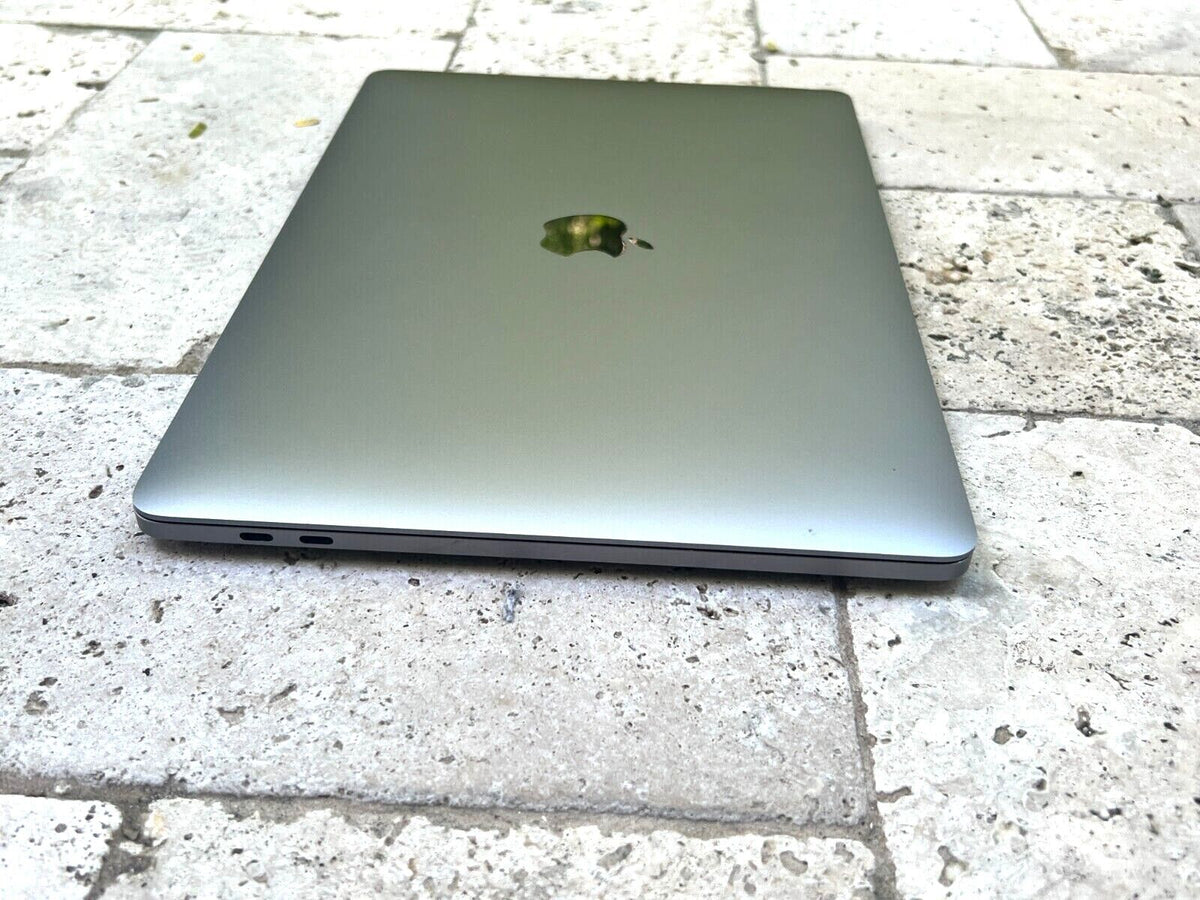 13 Inch Apple MacBook Pro 16GB Ram A1989 | 4.5Ghz Turbo Core