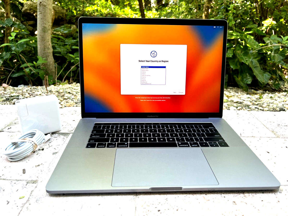 15 Inch MacBook Pro Touch Bar A1707 | 16GB Ram 3.8ghz Turbo