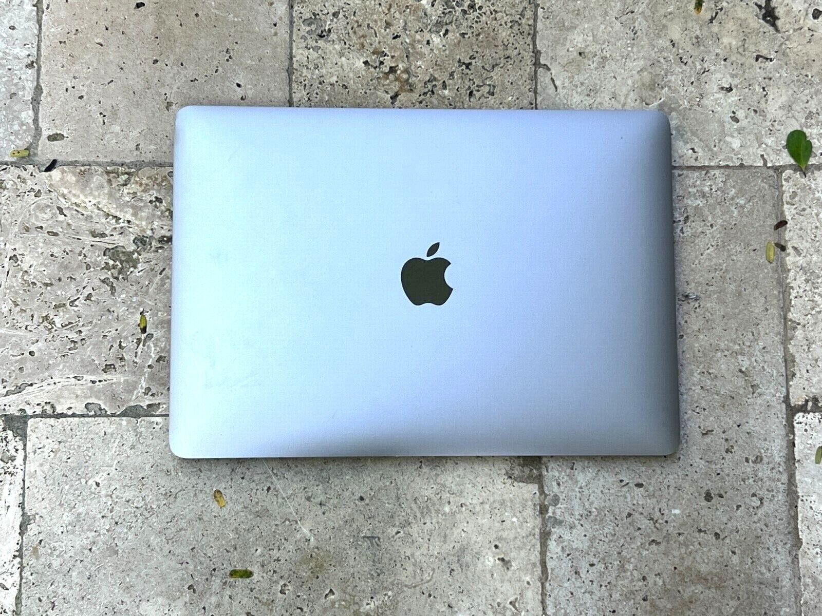 13 Inch Apple MacBook Pro 16GB A1989 | SEQUOIA | 4.1Ghz Turbo Quad Core i5 | Space Gray | Warranty